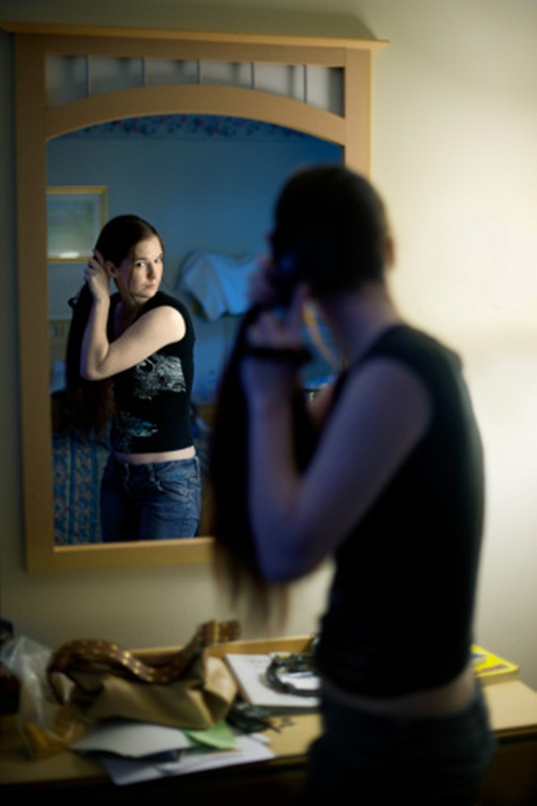 Bộ ảnh về cô gái trẻ nghiện ngập muốn tìm lại cuộc sống 19