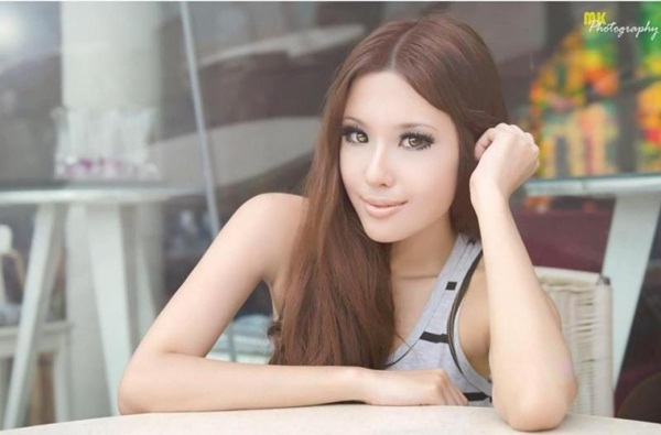 hot-girl-nong-bong-dinh-dam-singapore