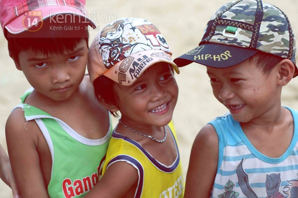 Chùm ảnh: Rưng rưng nụ cười của trẻ em nghèo Huế trong mùa Trung thu 5