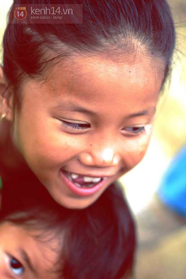Chùm ảnh: Rưng rưng nụ cười của trẻ em nghèo Huế trong mùa Trung thu 6