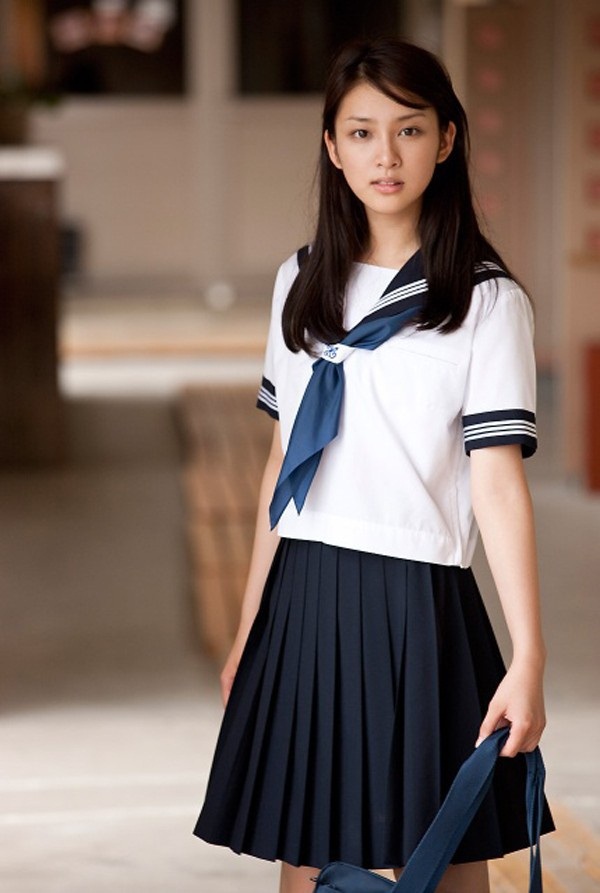 Các hot girl Nhật đẹp trong sáng với đồng phục học sinh 17