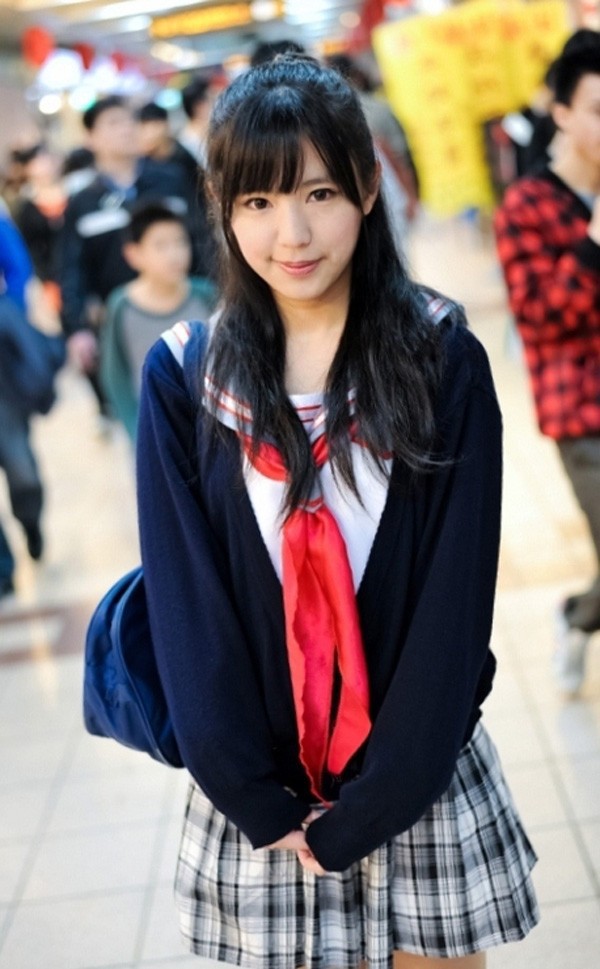 Các hot girl Nhật đẹp trong sáng với đồng phục học sinh 25