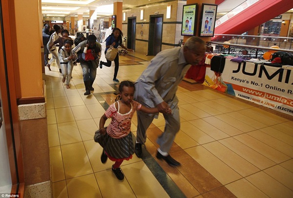 Toàn cảnh vụ tấn công đẫm máu tại trung tâm thương mại Kenya 5