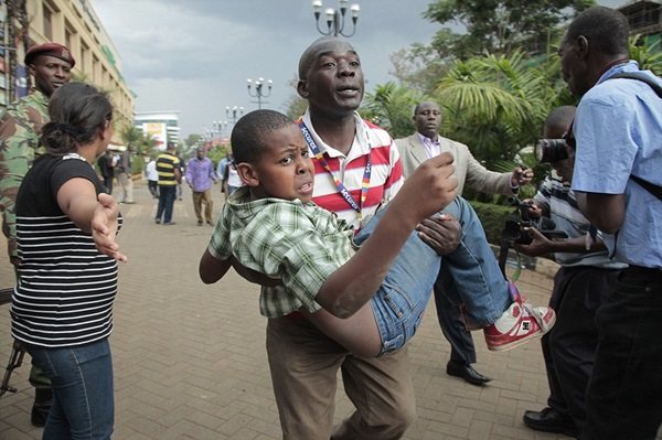 Toàn cảnh vụ tấn công đẫm máu tại trung tâm thương mại Kenya 8