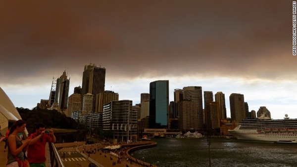 Ít nhất 56 đám cháy hoành hành Australia  3