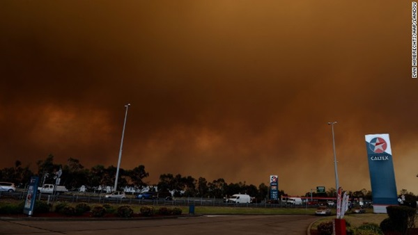 Ít nhất 56 đám cháy hoành hành Australia  5