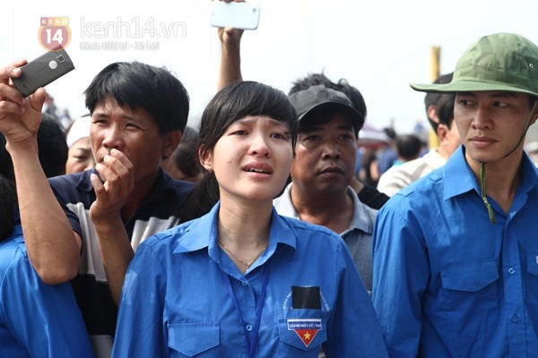 Toàn cảnh đưa linh cữu Đại tướng từ Hà Nội về quê nhà Quảng Bình 69