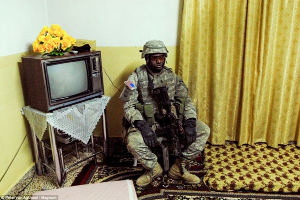 Những hình ảnh đáng sợ chưa từng công bố về cuộc chiến tranh tại Iraq  9