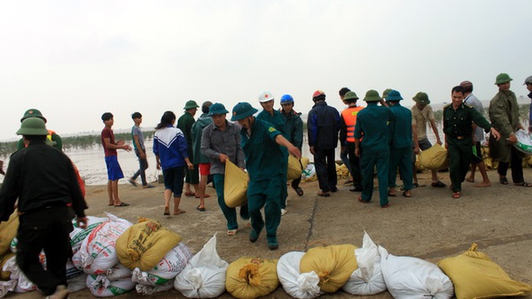 Bão Haiyan đã quét qua Thanh Hóa 1