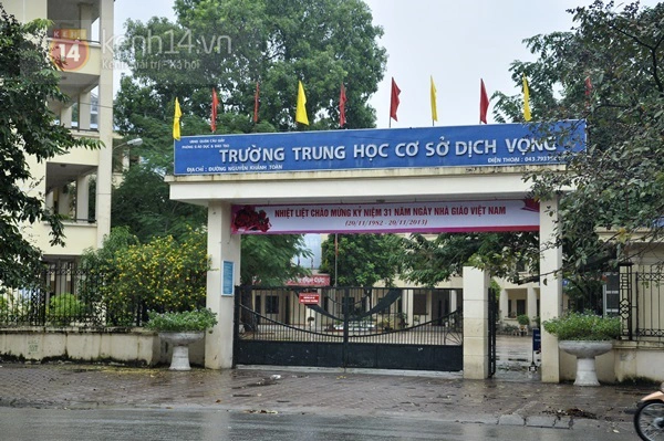 Ch&ugrave;m ảnh: C&aacute;c trường học ở H&agrave; Nội đ&oacute;ng cửa im l&igrave;m ng&agrave;y đầu tuần 9