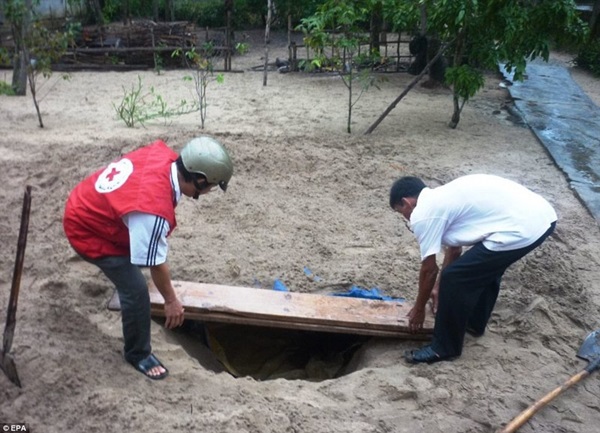 Hình ảnh Việt Nam phòng chống bão Haiyan trên báo nước ngoài 12