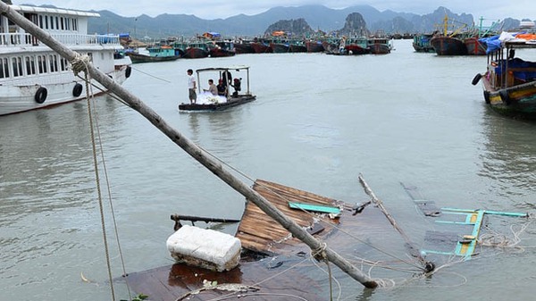 18 người chết v&agrave; mất t&iacute;ch, 81 người bị thương do b&atilde;o Haiyan 1