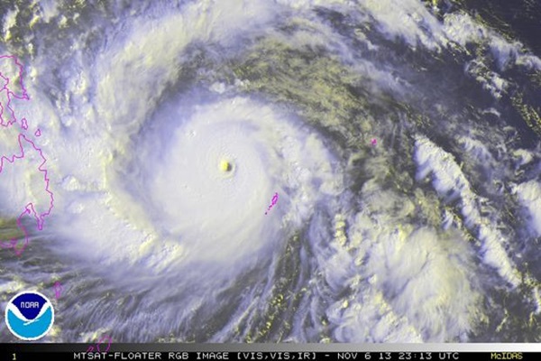 Siêu bão mạnh nhất thế giới trong năm nay sắp đổ bộ Philippines 1