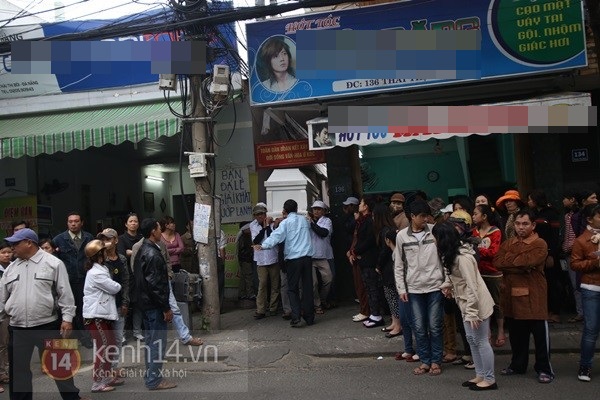 Lễ đưa tang đầy nước mắt của cô gái bị chém và thiêu sống ở Đà Nẵng 5