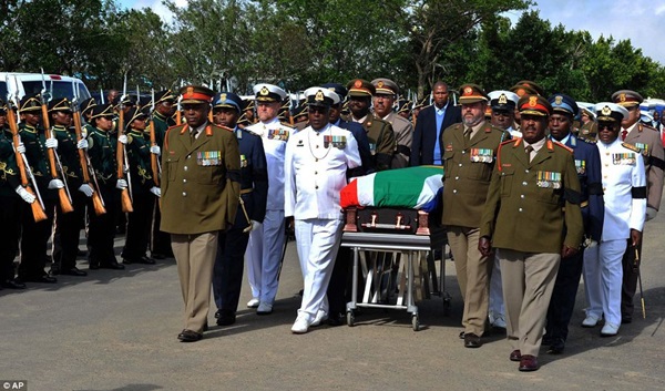 Nam Phi chuẩn bị an táng cựu Tổng thống Nelson Mandela 1 Nam Phi chuẩn bị an táng cựu Tổng thống Nelson Mandela 1