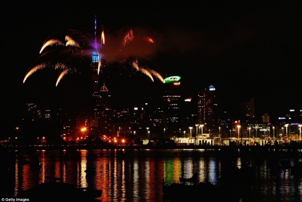 Đại tiệc pháo hoa mừng năm mới trên khắp thế giới  2