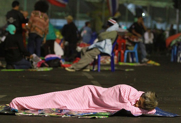 Thái Lan lạnh bất thường, ít nhất 63 người thiệt mạng 1