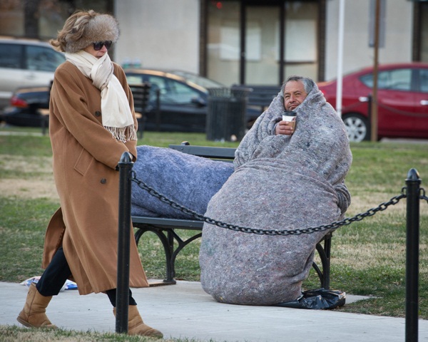 Người vô gia cư Mỹ chật vật trong giá lạnh kỷ lục 7