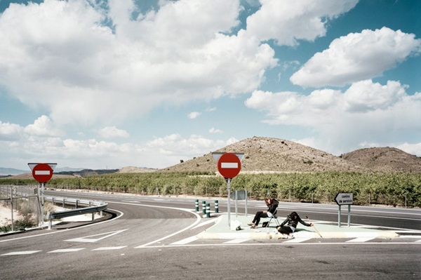 Bộ ảnh chân thực về "gái đứng đường" ở Tây Ban Nha 28