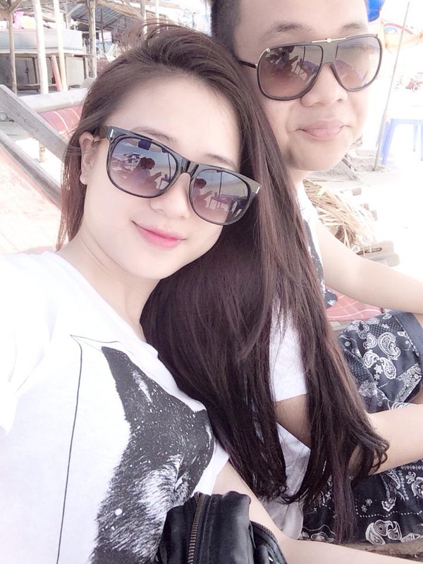 Clip: Justa Tee v&agrave; Tr&acirc;m Anh tr&ecirc;u đ&ugrave;a nhau cực dễ thương 1