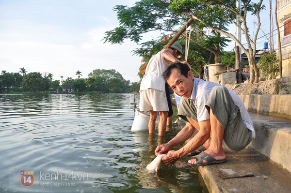 Hà Nội: Cả làng bơm nước ao tù để dùng làm nước sinh hoạt hàng ngày 14