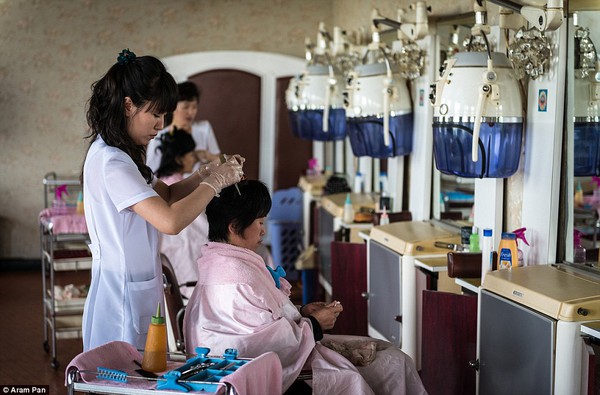 Ch&ugrave;m ảnh hiếm cho thấy Triều Ti&ecirc;n thật kh&aacute;c lạ v&agrave; s&ocirc;i động  3