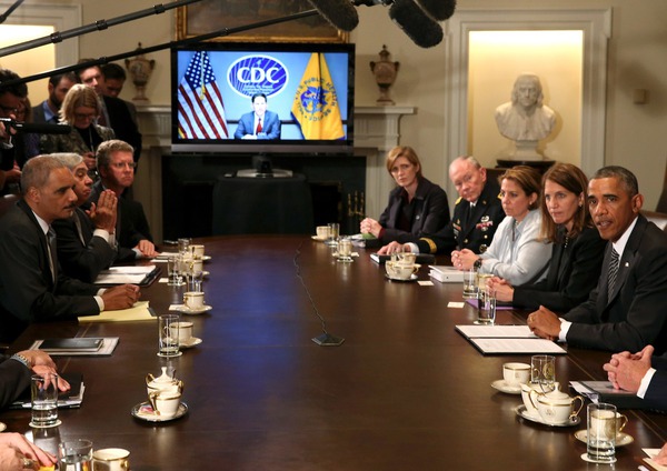 Tổng thống Obama ca ngợi 2 y tá nhiễm Ebola  2