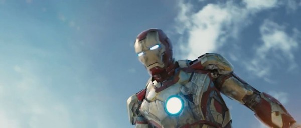 Đôi mắt to-đẹp-hút-hồn của Tony Stark 7