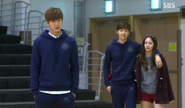 Cặp đôi người thừa kế đáng yêu nhất "The Heirs" 12