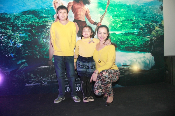 Sao Việt lạc giữa rừng rậm của “Tarzan 3D” 13