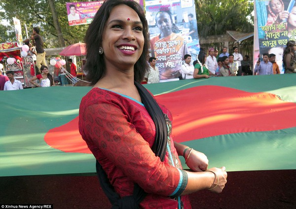Chùm ảnh: Ngày hạnh phúc của những người chuyển giới Bangladesh 4