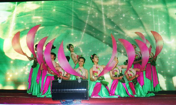 Gương mặt xuất sắc nhất của teen Kim Li&ecirc;n 2014 đ&atilde; lộ diện 2