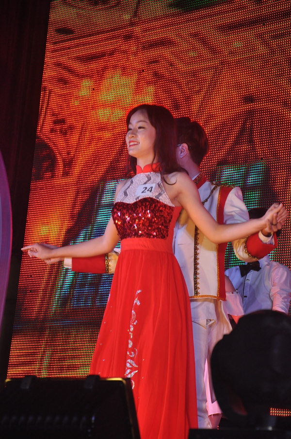 Gương mặt xuất sắc nhất của teen Kim Li&ecirc;n 2014 đ&atilde; lộ diện 4