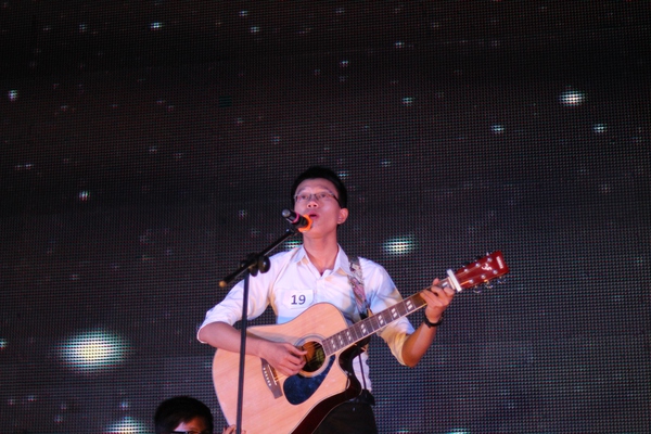 Gương mặt xuất sắc nhất của teen Kim Li&ecirc;n 2014 đ&atilde; lộ diện 11