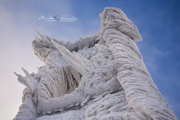 Chùm ảnh: Băng tuyết tuyệt đẹp ở vùng núi Slovenia trong đợt rét kỷ lục tháng 12 6