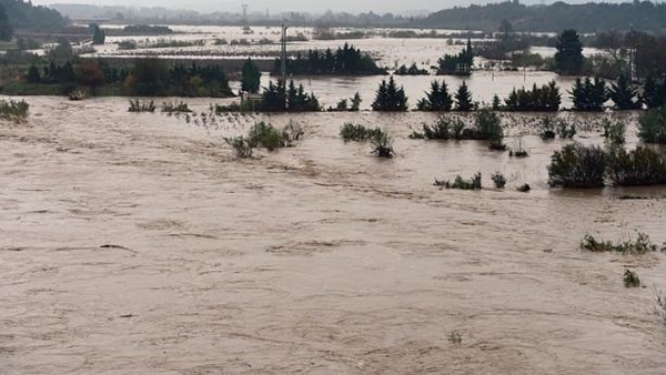 Pháp: Lũ lụt nghiêm trọng, 5 người chết, hơn 3.000 người phải sơ tán 7