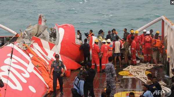 Cơ phó đã lái máy bay trước khi QZ8501 rơi xuống biển 1