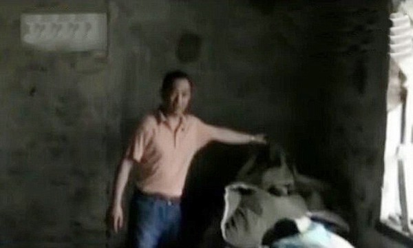 Trung Quốc: Khung cảnh kinh hoàng bên trong "hang ổ" của những kẻ buôn trẻ em 4