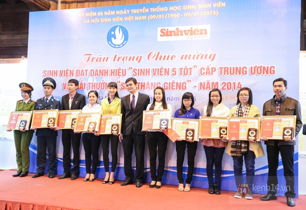 Những gương mặt sinh viên tiêu biểu 2014 1