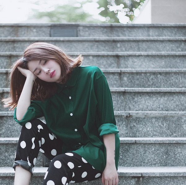 Những thiếu nữ Việt xinh đẹp "sốt xình xịch" trên Instagram 50 Những thiếu nữ Việt xinh đẹp "sốt xình xịch" trên Instagram 50