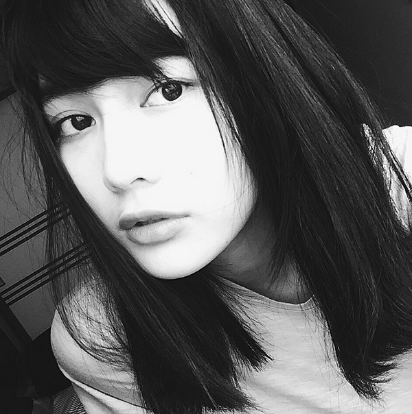 Những thiếu nữ Việt xinh đẹp "sốt xình xịch" trên Instagram 13 Những thiếu nữ Việt xinh đẹp "sốt xình xịch" trên Instagram 13