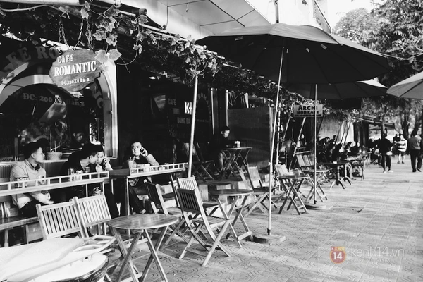5 con phố cafe nổi tiếng của người H&agrave; Nội 13