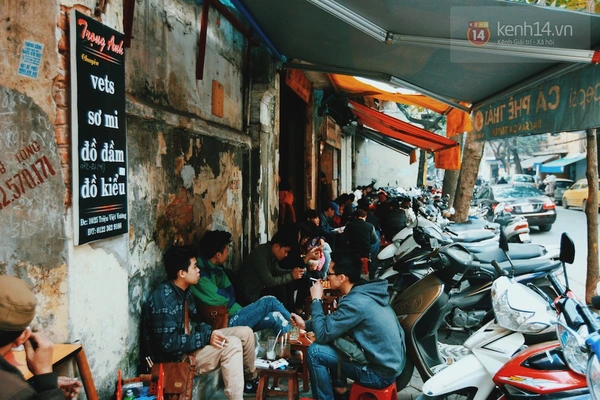 5 con phố cafe nổi tiếng của người H&agrave; Nội 4