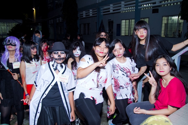 HS trường Hoàng Hoa Thám chơi lễ Halloween sớm 3