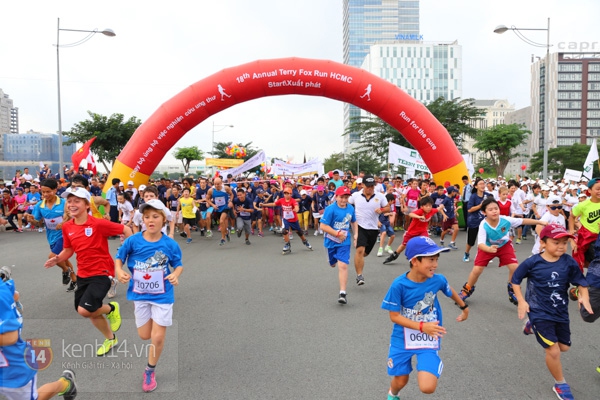 Hàng nghìn người tham gia hoạt động chạy bộ Terry Fox tại TP.HCM 5