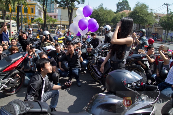 Màn cầu hôn bất ngờ của chàng trai trong hội Biker Sài Gòn 9