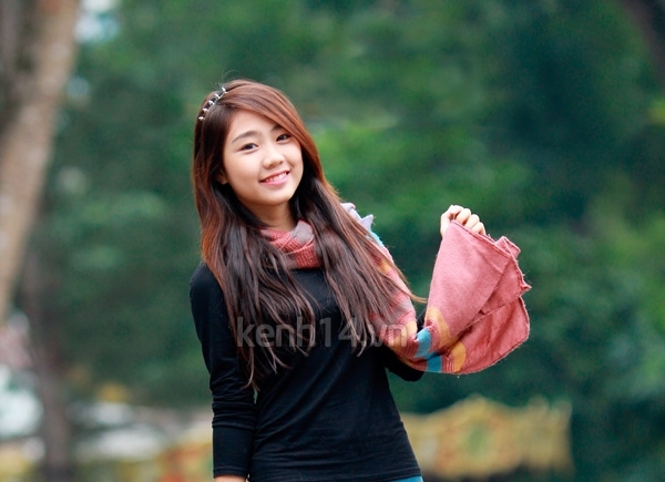 Gặp c&ocirc; n&agrave;ng cực dễ thương v&agrave; h&aacute;t hay của Miss teen 2012 3