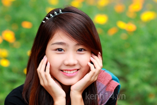 Gặp c&ocirc; n&agrave;ng cực dễ thương v&agrave; h&aacute;t hay của Miss teen 2012 4