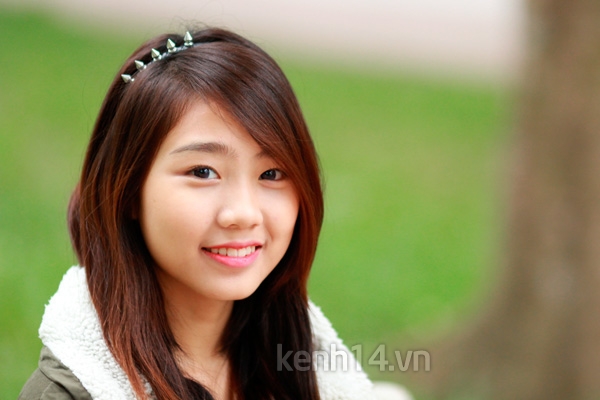 Gặp c&ocirc; n&agrave;ng cực dễ thương v&agrave; h&aacute;t hay của Miss teen 2012 9