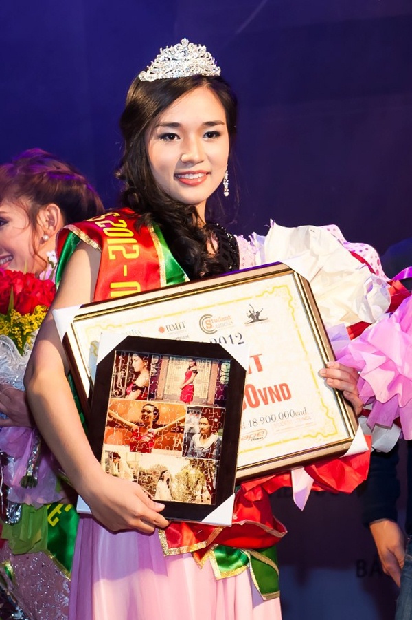 Mai Ly - Cựu hot girl Ams trở thành Miss RMIT 2012 1